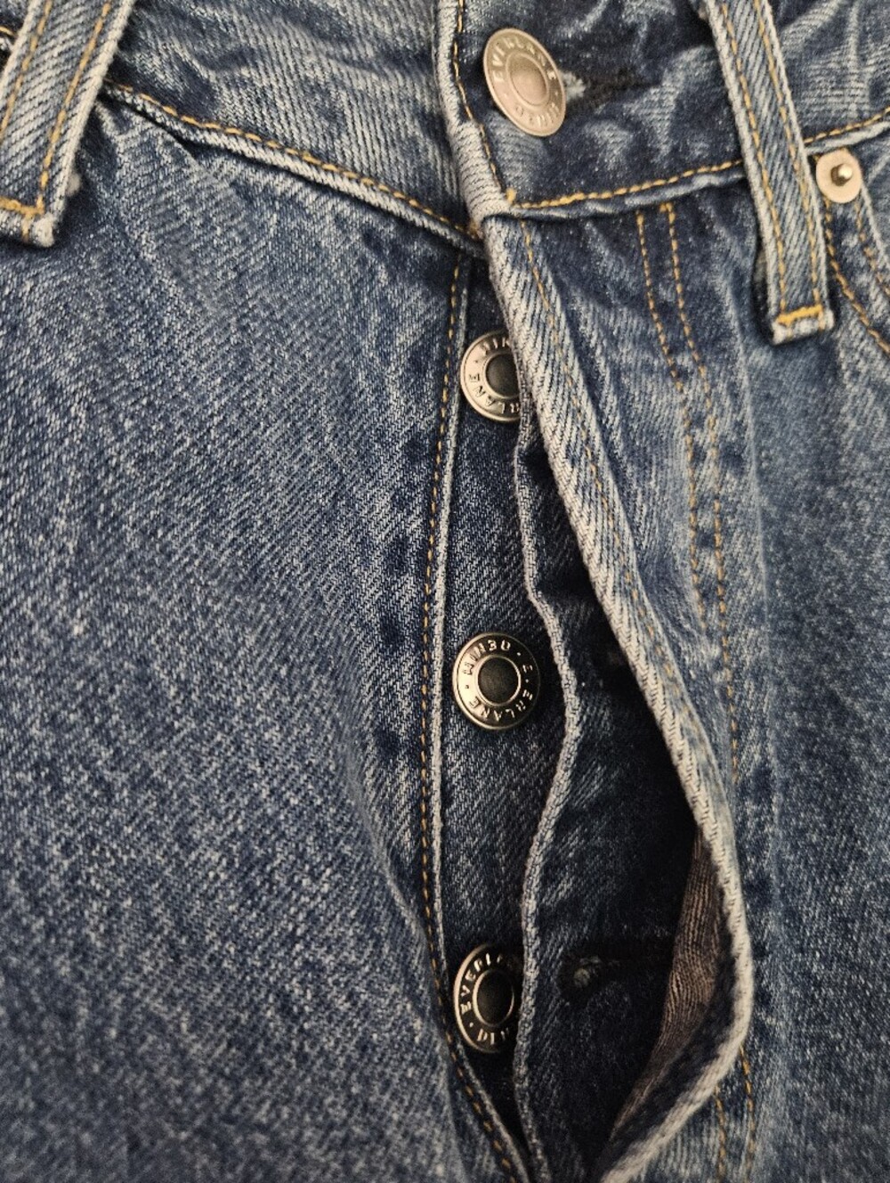 Everlane Straight Leg Jeans in Medium Blue - Picture 6 of 7